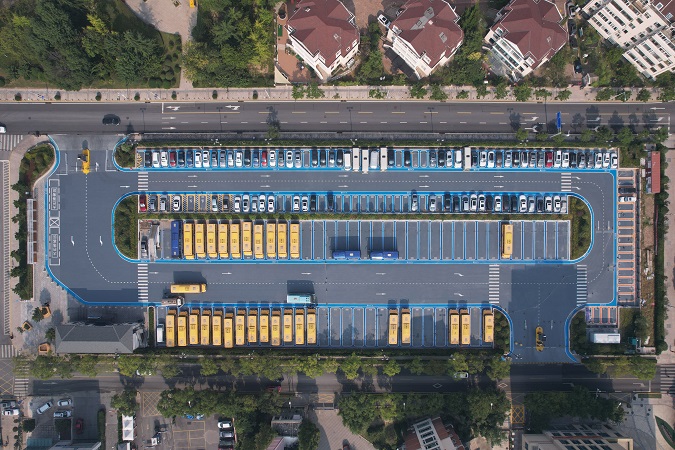 清遠(yuǎn)路停車場(chǎng).jpg 清遠(yuǎn)路停車場(chǎng).jpg